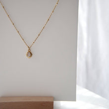 Load image into Gallery viewer, Raina Pebble Necklace | Pendant Necklace