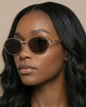 Load image into Gallery viewer, Blake Polarized Sunglasses: Black/Gold