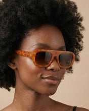 Load image into Gallery viewer, Vesper: Torte/Blue / Polarized + 100% UV Protection