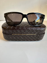 Load image into Gallery viewer, Urban - Bottega Veneta black sunglasses