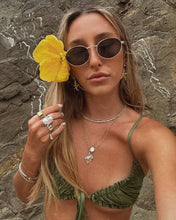 Load image into Gallery viewer, Blake Polarized Sunglasses: Black/Gold