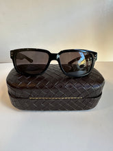 Load image into Gallery viewer, Urban - Bottega Veneta black sunglasses