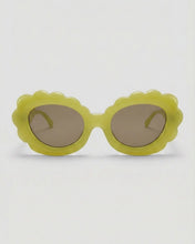 Load image into Gallery viewer, Lilah Polarized Sunglasses: Tan / Polarized + 100% UV Protection