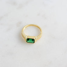 Load image into Gallery viewer, Emerald Statement Ring: Gold / Emerald / 6