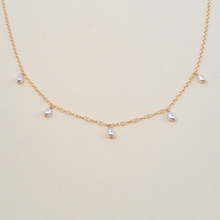 Load image into Gallery viewer, Five Pearl Necklace