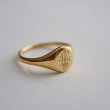 Load image into Gallery viewer, Wildflower Signet Ring: 6