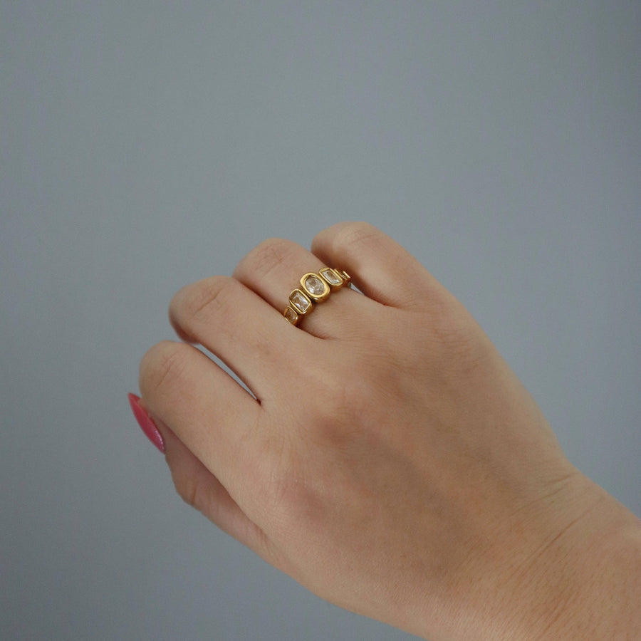 Janelle Ring | Everyday Gold Ring: 7