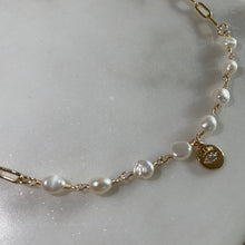 Load image into Gallery viewer, Imagine Pearl Necklace