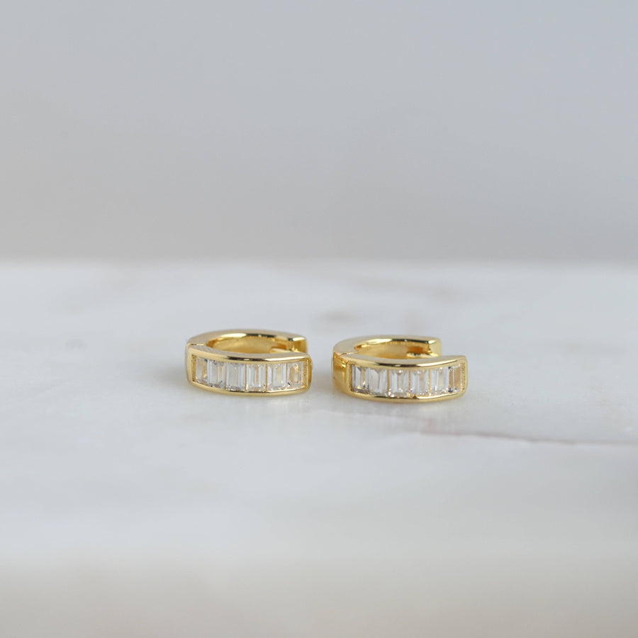 Small Baguette Huggies: Gold
