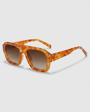 Load image into Gallery viewer, Vesper: Torte/Blue / Polarized + 100% UV Protection