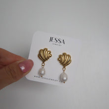 Load image into Gallery viewer, Seashell Pearl Earrings | Dangle Earrings
