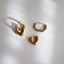 Load image into Gallery viewer, Puffy Heart Hoop Earrings