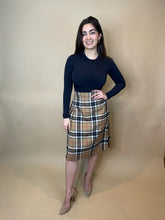 Load image into Gallery viewer, Meghan Skirt, 1970’s, 28” Waist