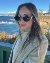 Load image into Gallery viewer, Elliott Polarized Sunglasses: Black/Gold