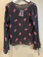 Load image into Gallery viewer, Rosie Cardigan, 1990’s, 40” Bust