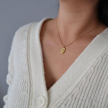 Load image into Gallery viewer, Tulip Necklace | Flower Pendant Necklace
