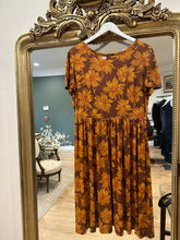 Load image into Gallery viewer, Sara Dress, 1960’s, 44” Bust 34” Waist as is