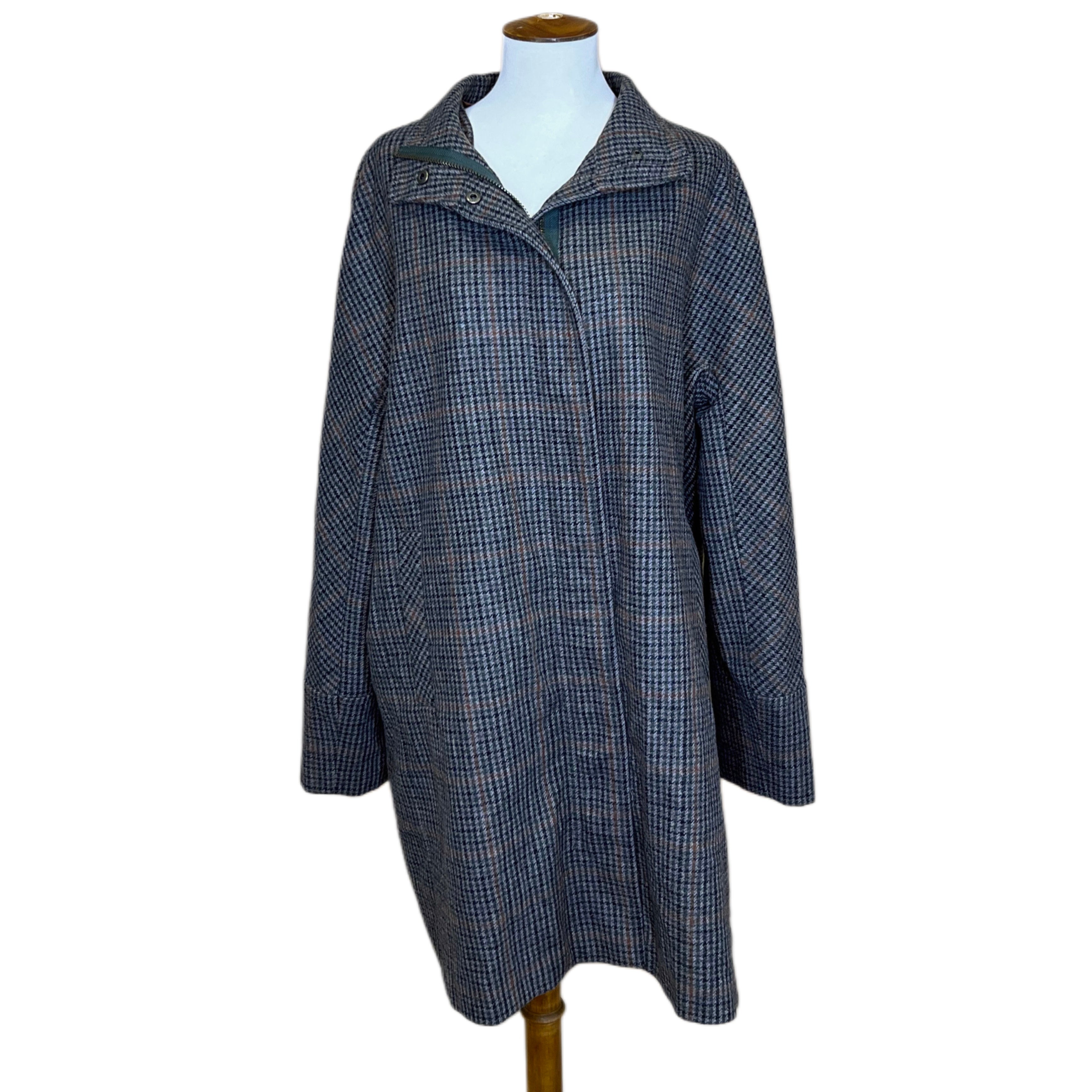 Houndstooth Jacket, 1990s, 48” Bust