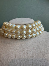 Load image into Gallery viewer, Pearl Choker