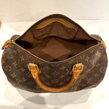 Load image into Gallery viewer, Lori L - Louis Vuitton Speedy 35 Monogram Bag