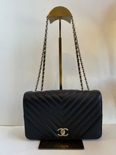 Load image into Gallery viewer, Arianna -Chanel Statement Flap Bag