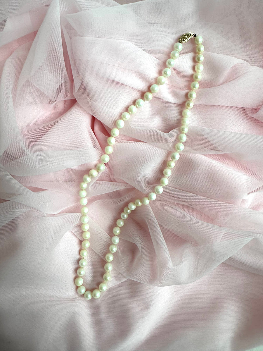 Lori L - Pearl Necklace,  1980's