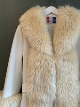 Load image into Gallery viewer, Lili Ann Coat, 1960’s, 38” Bust