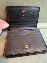 Load image into Gallery viewer, Lori L - Gucci Wallet with Hearts