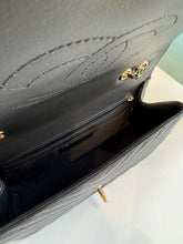 Load image into Gallery viewer, Arianna -Chanel Statement Flap Bag