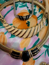 Load image into Gallery viewer, Gold and Enamel Choker