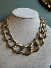 Load image into Gallery viewer, Vintage Chain-Link Necklace