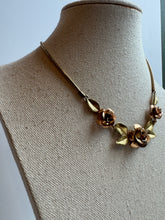 Load image into Gallery viewer, Gold Rose Necklace