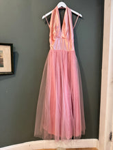 Load image into Gallery viewer, Dolly Dress, 1950’s, 28” Bust, 24” Waist