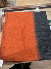 Load image into Gallery viewer, Urban - Brunello Cucinelli Cashmere Scarf