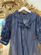 Load image into Gallery viewer, Ralph lauren Top, 2000’s, 36” Bust