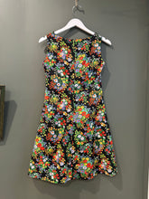Load image into Gallery viewer, Flora Dress, 1970’s, 34” Bust