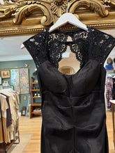 Load image into Gallery viewer, Agatha Gown, 1990's, 32" Bust