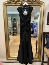 Load image into Gallery viewer, Agatha Gown, 1990's, 32" Bust