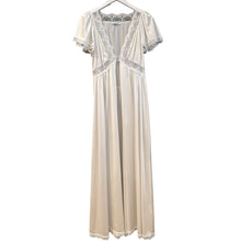 Load image into Gallery viewer, Miss Elaine Nightgown, 1950's, 32-34" Bust