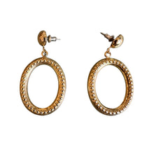 Load image into Gallery viewer, 1960's Round Gold Earrings