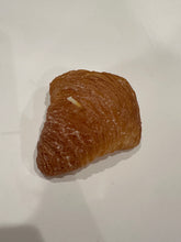 Load image into Gallery viewer, Sfogliatelle Candle