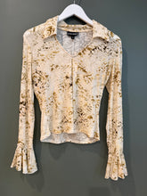 Load image into Gallery viewer, Cream/Green Velvet Burnout Top, 90’s, 38” Bust