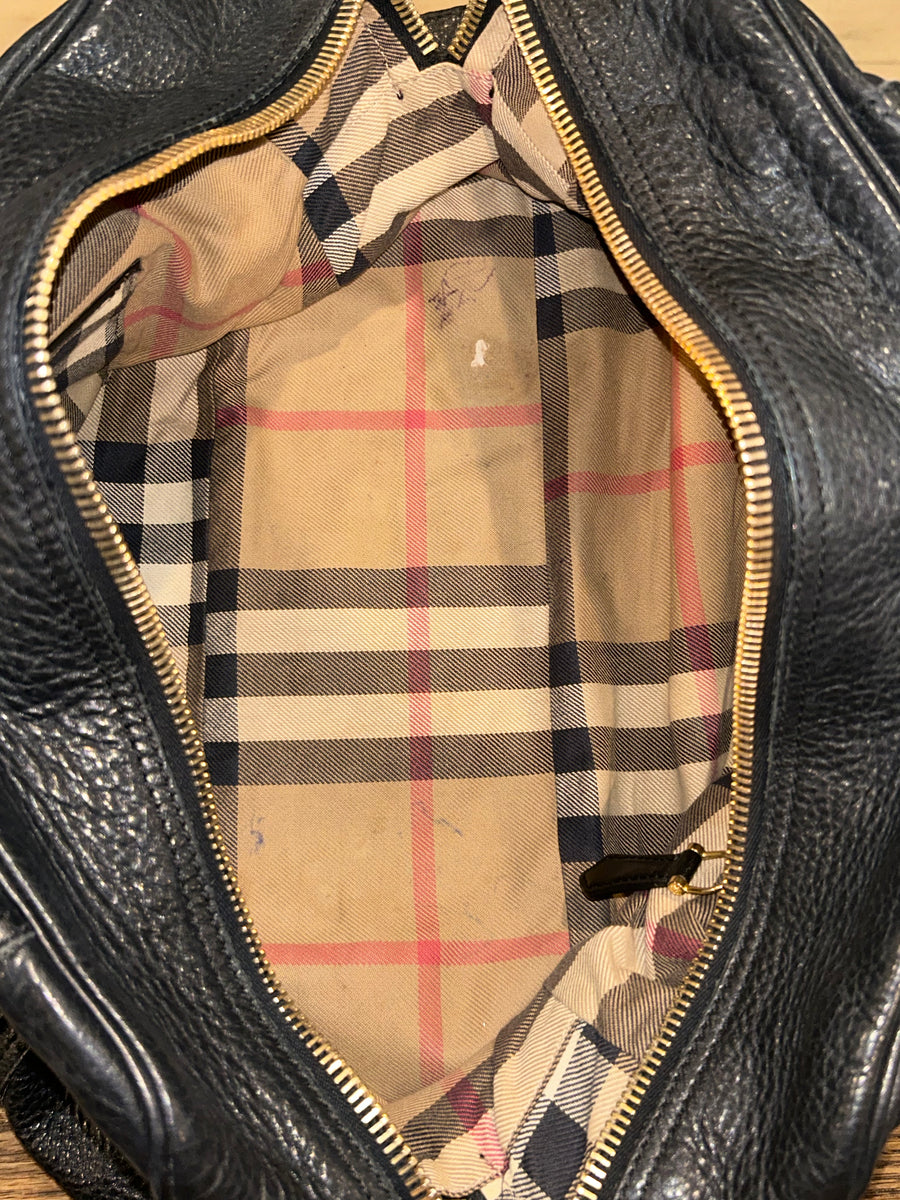 Gee - Burberry Bag