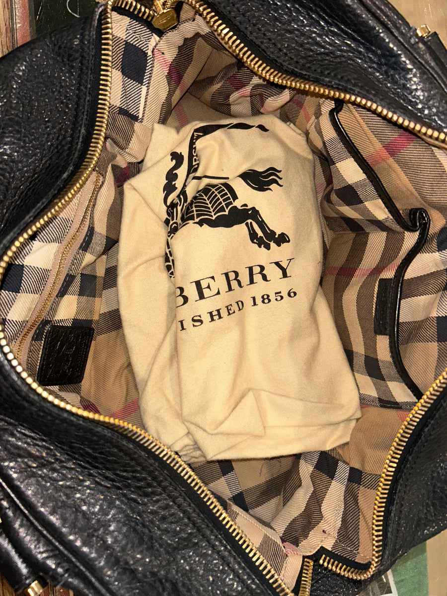 Gee - Burberry Bag