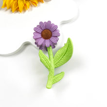 Load image into Gallery viewer, Sunflower flower style hair claw clip: Yellow