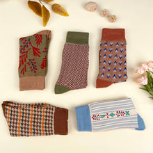 Load image into Gallery viewer, Vintage Houndstooth,Small Floral Trendy Mid-Calf Socks: Green