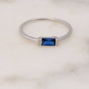 Sapphire Baguette Ring: Gold / Sapphire / 8