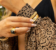 Load image into Gallery viewer, Ora Onyx Ring: 9