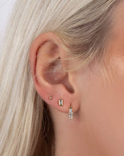 Load image into Gallery viewer, Tiny Baguette Studs: Gold