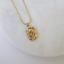 Load image into Gallery viewer, Tulip Necklace | Flower Pendant Necklace